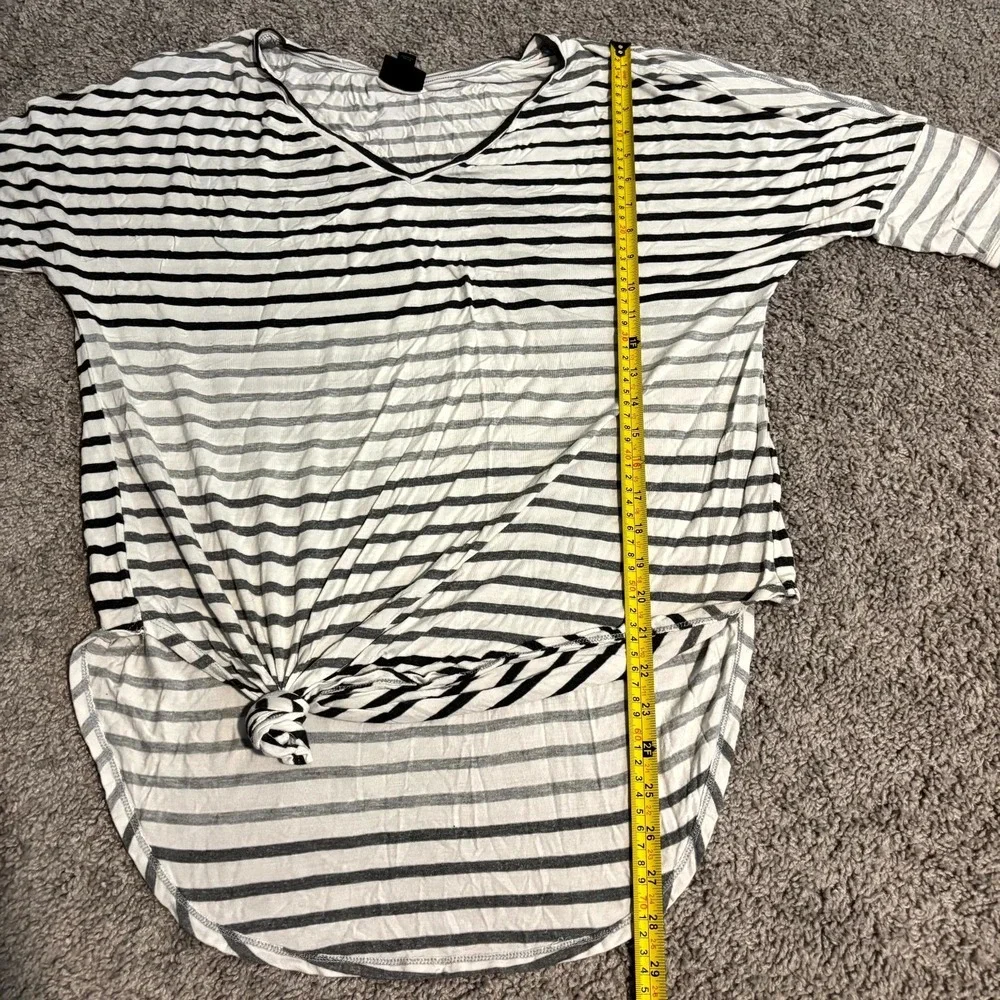 Mossimo Womens XXL Striped Tie Front Top Black White Dolman Sleeve V Neck - Picture 4 of 6